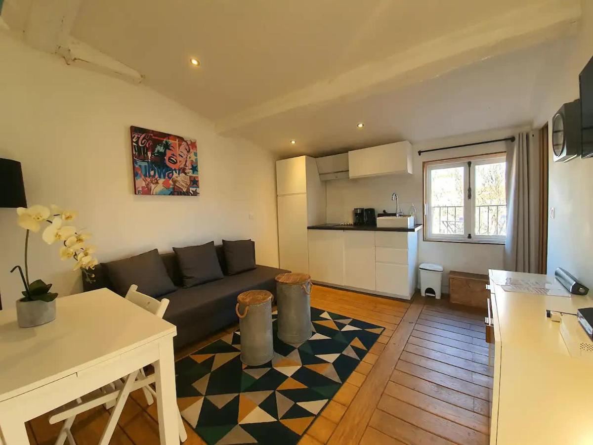 Freshly Tastefully Renovated Apartments In Heart Of Old Antibes Eksteriør billede