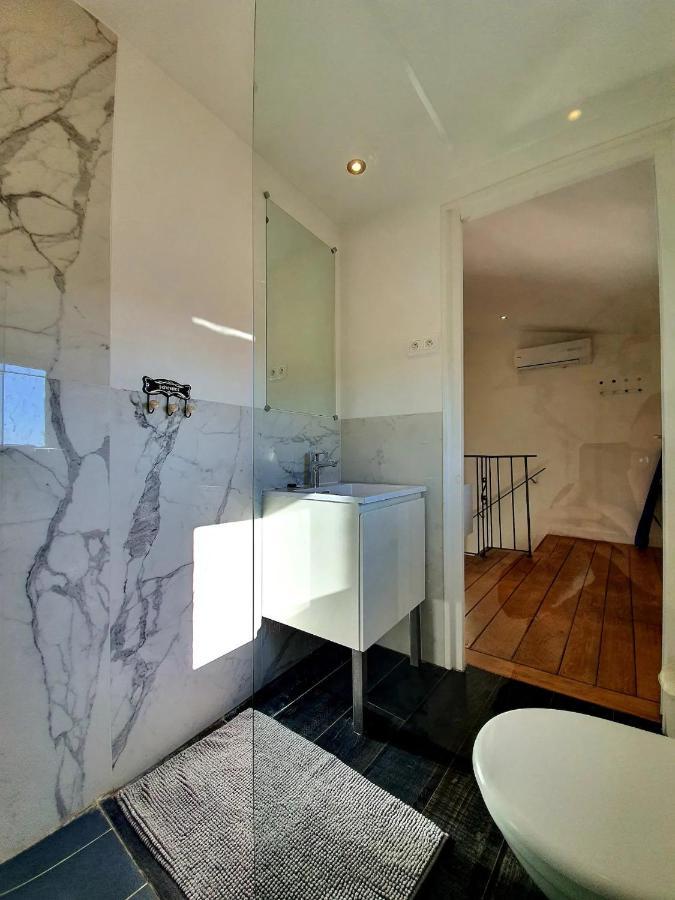 Freshly Tastefully Renovated Apartments In Heart Of Old Antibes Eksteriør billede